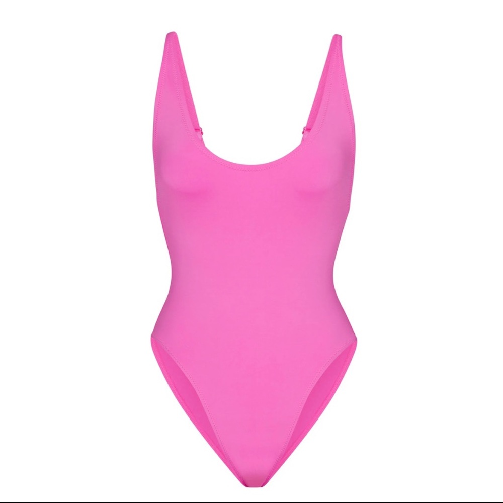 SKIMS Swim scoop neck one piece NWT